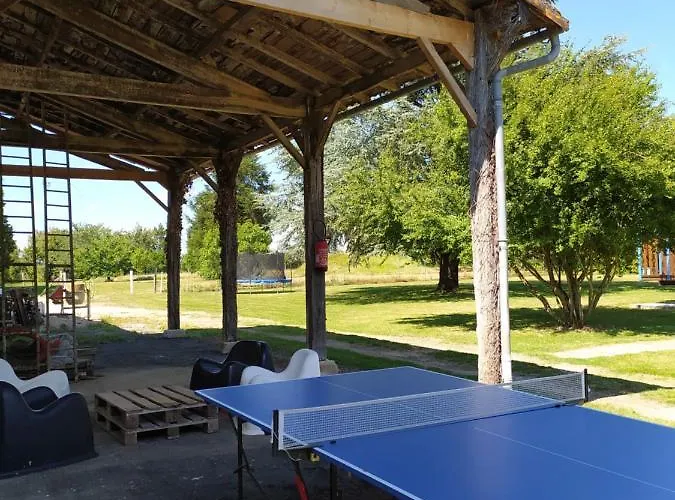 Domaine Moulin D' Elemiah Apartment Gémozac